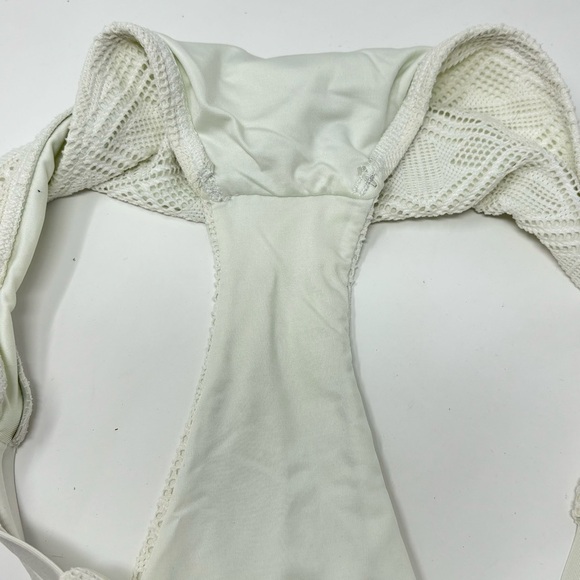 VITAMIN A WHITE 2 PIECE BATHING SUIT BIKINI NO SIZE - Picture 10 of 11